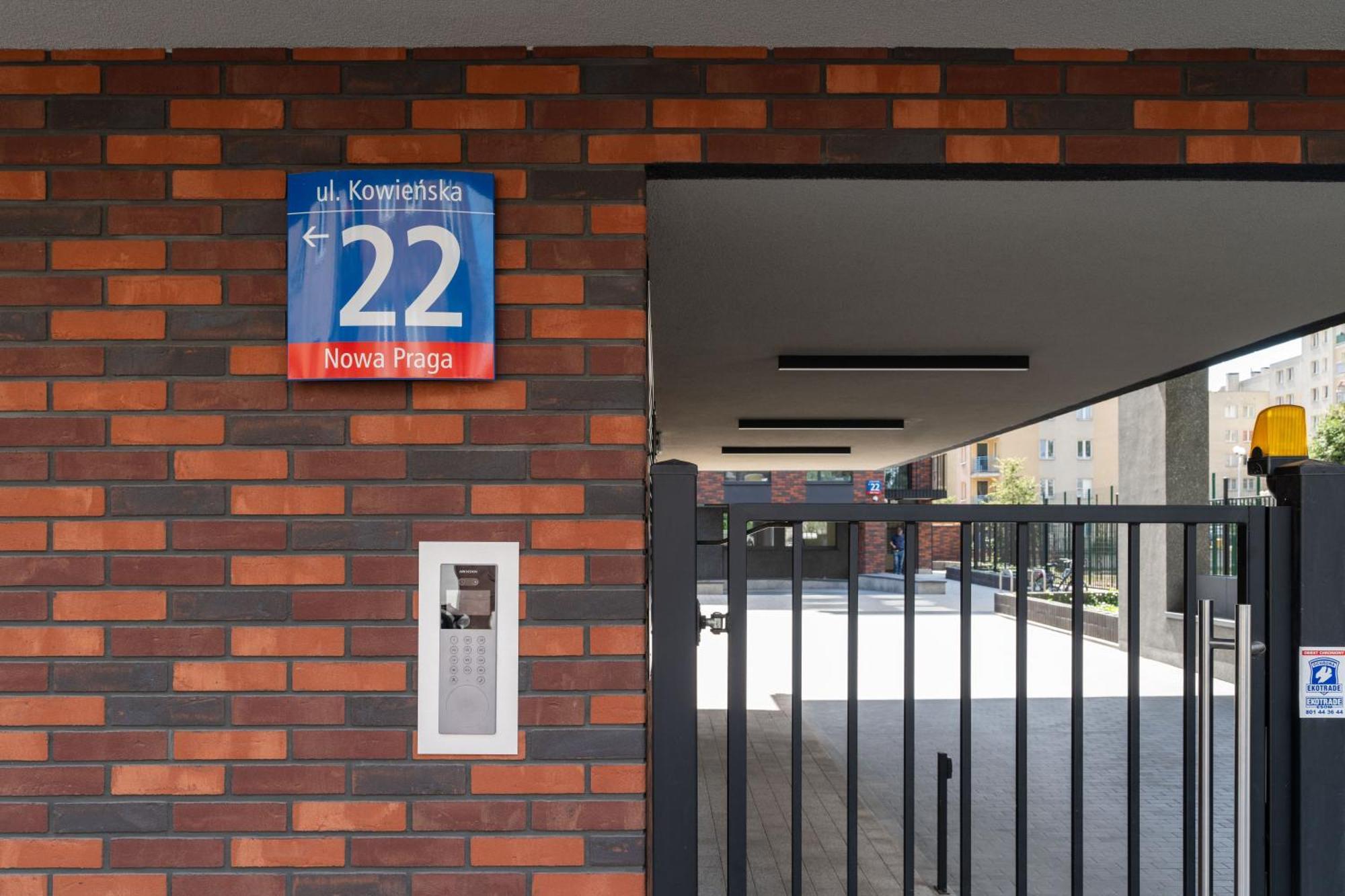 ורשה Lineburg Villa Apartments מראה חיצוני תמונה