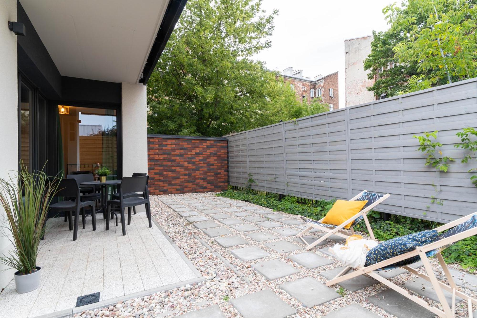 ורשה Lineburg Villa Apartments מראה חיצוני תמונה