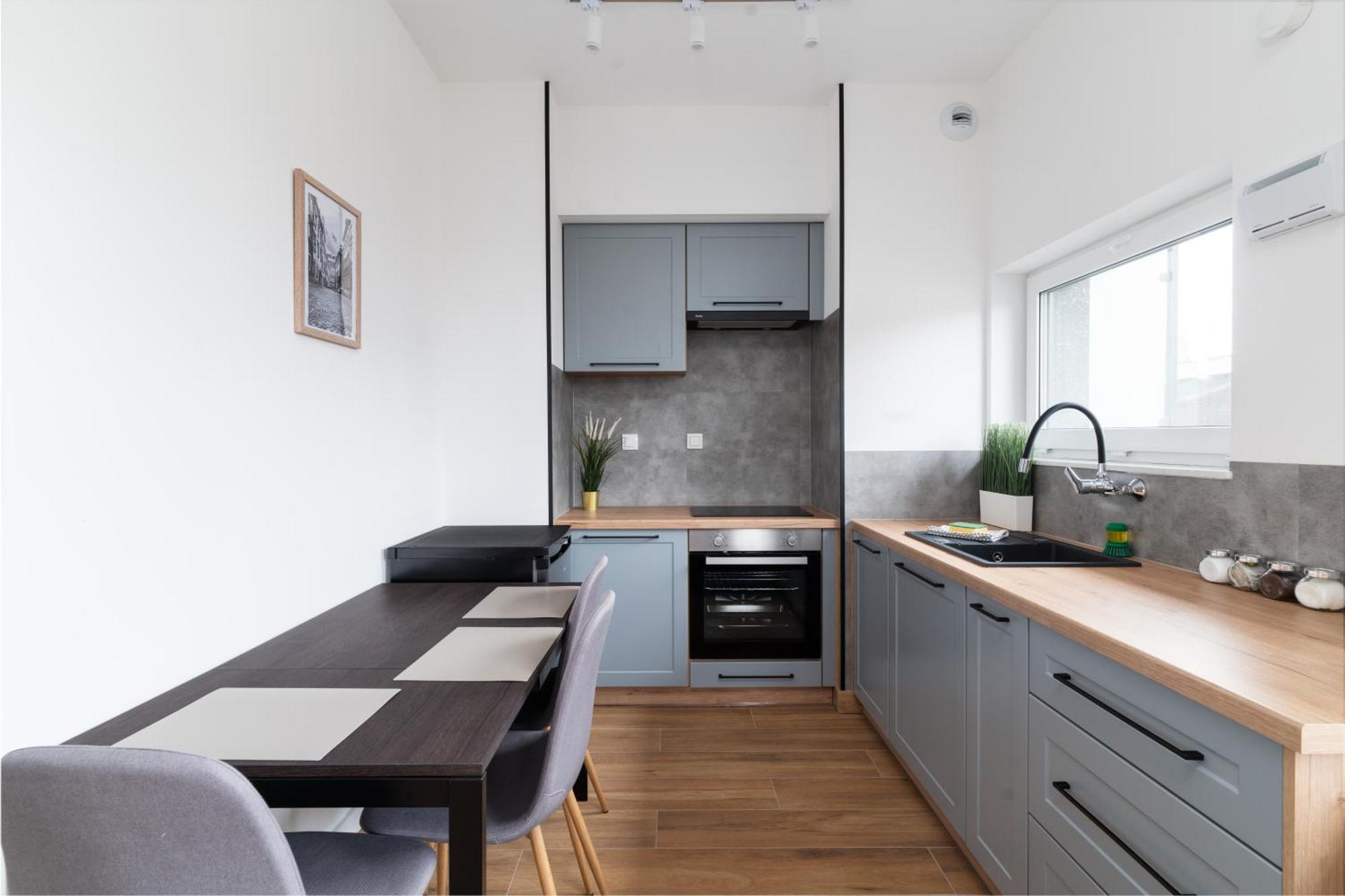 ורשה Lineburg Villa Apartments מראה חיצוני תמונה