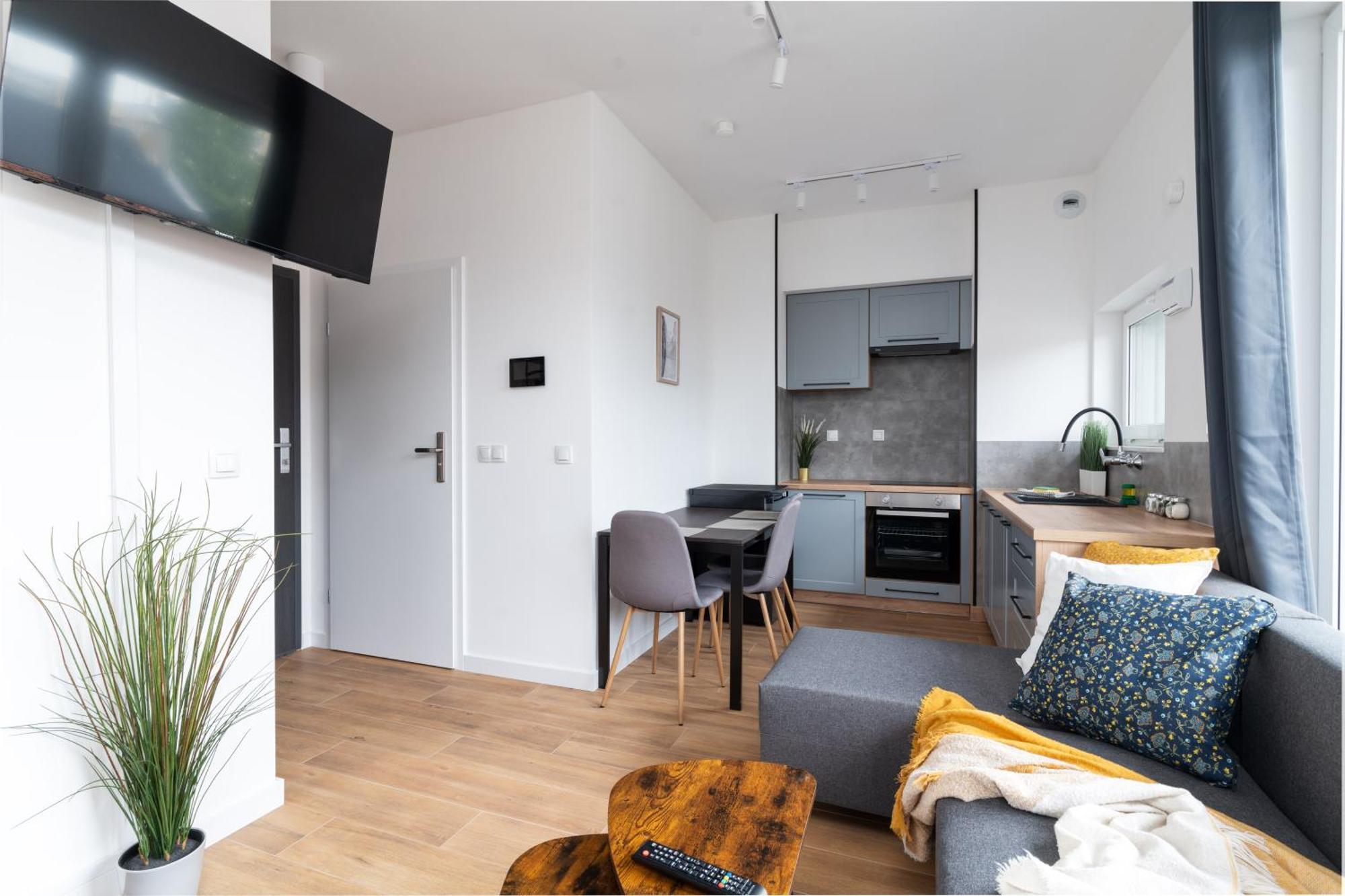 ורשה Lineburg Villa Apartments מראה חיצוני תמונה