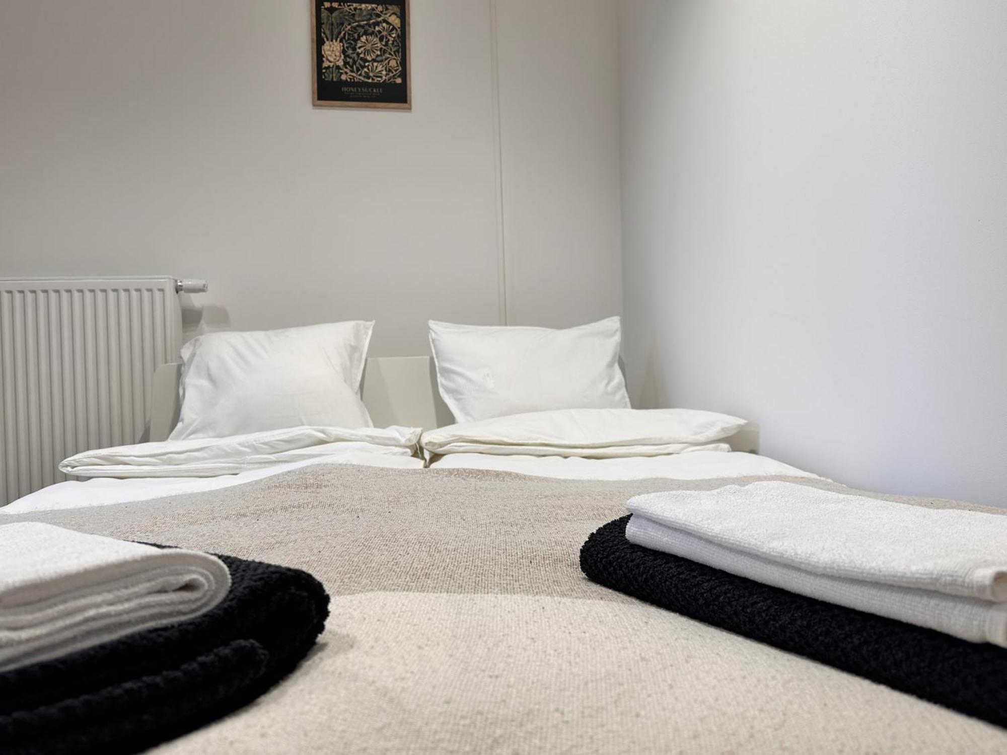 ורשה Lineburg Villa Apartments מראה חיצוני תמונה