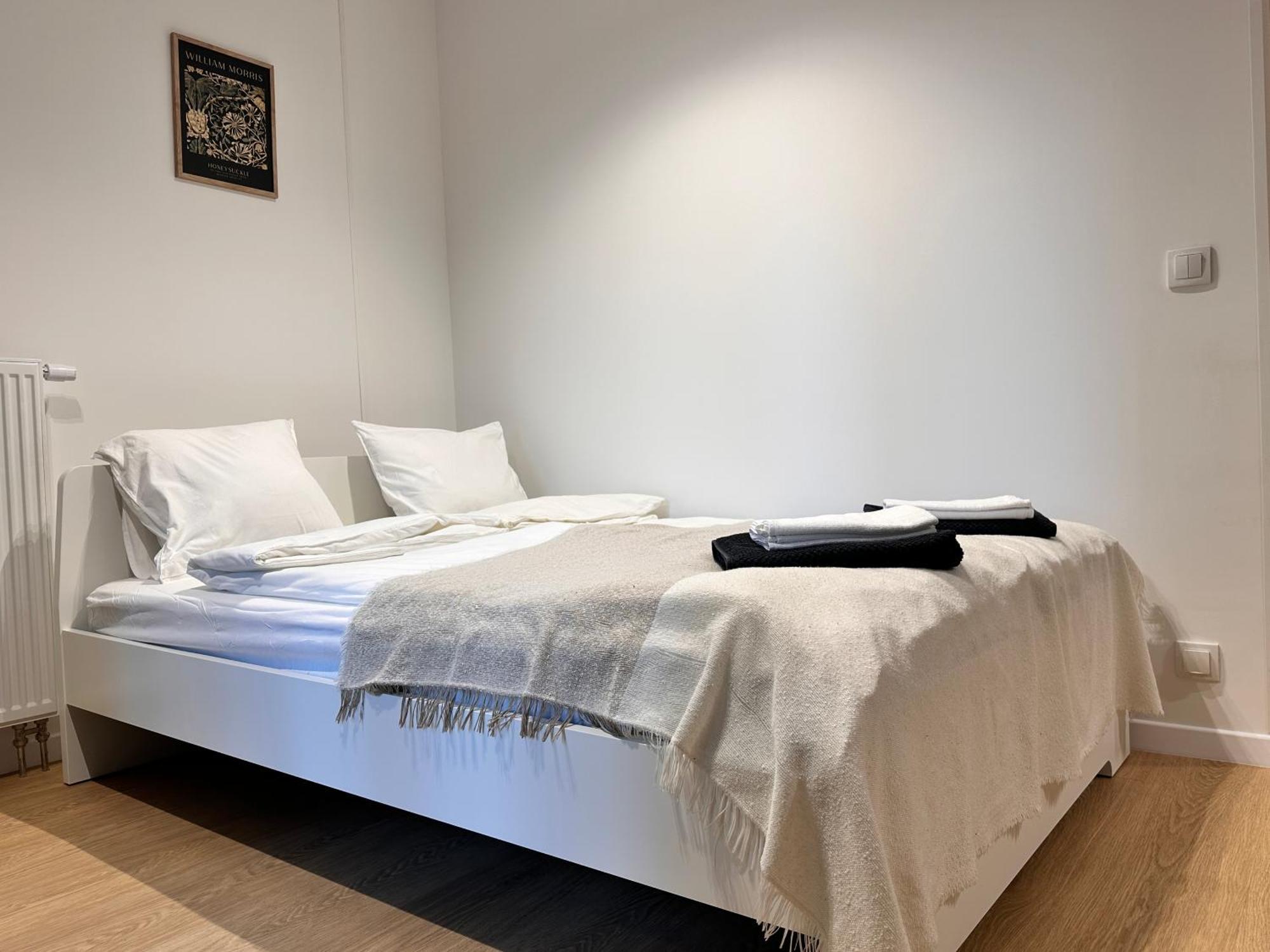 ורשה Lineburg Villa Apartments מראה חיצוני תמונה