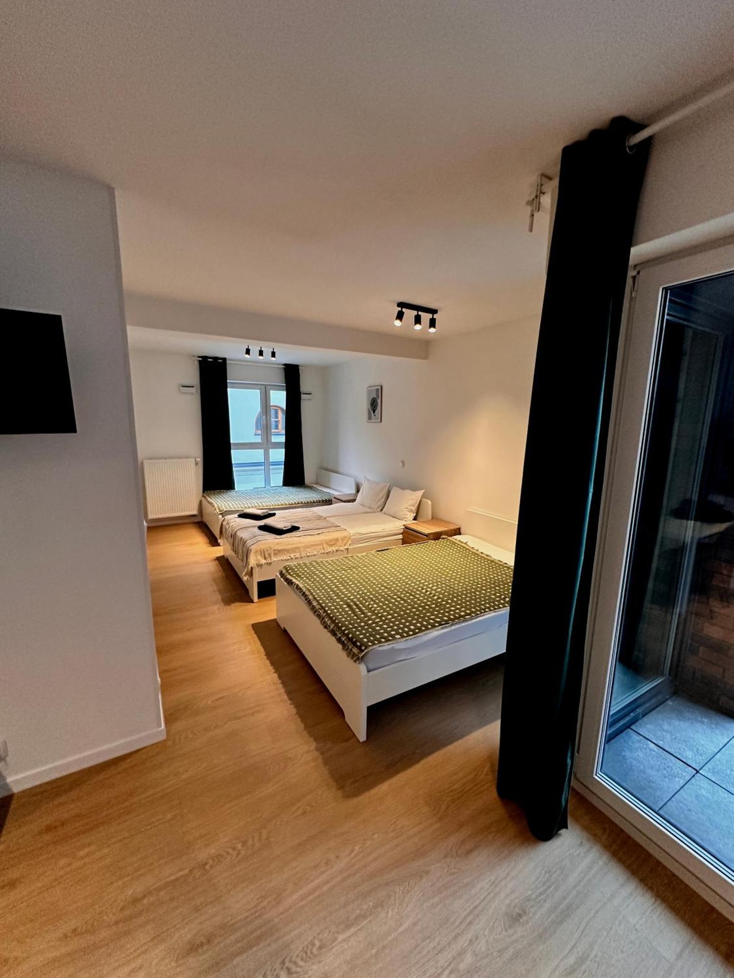 ורשה Lineburg Villa Apartments מראה חיצוני תמונה